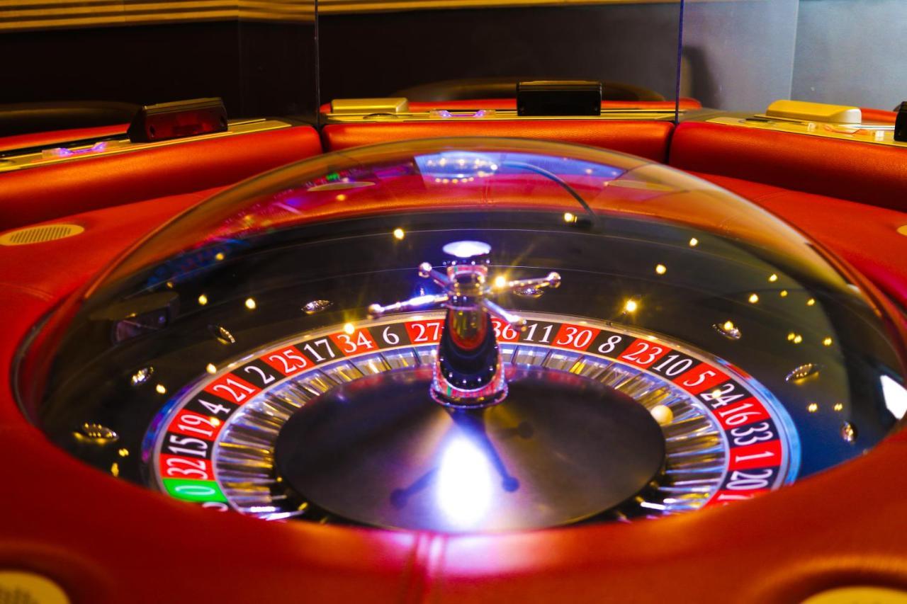 Airport Hotel Casino Du Cap-Vert Дакар Екстериор снимка