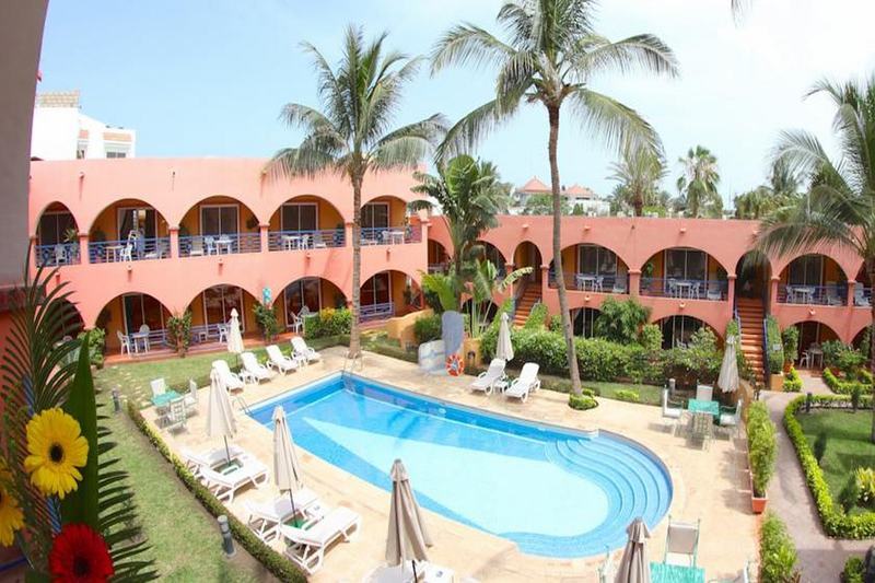 Airport Hotel Casino Du Cap-Vert Дакар Екстериор снимка