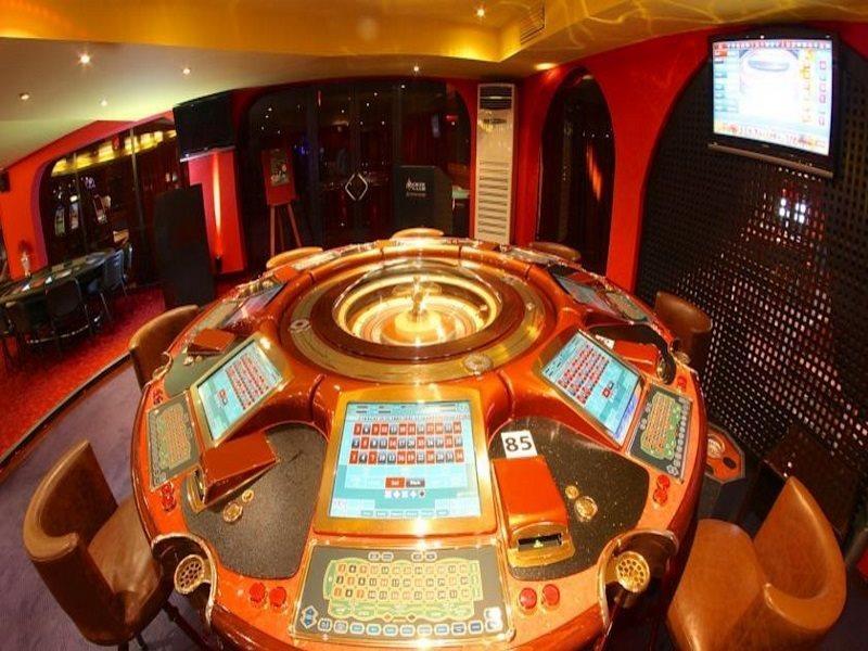 Airport Hotel Casino Du Cap-Vert Дакар Екстериор снимка